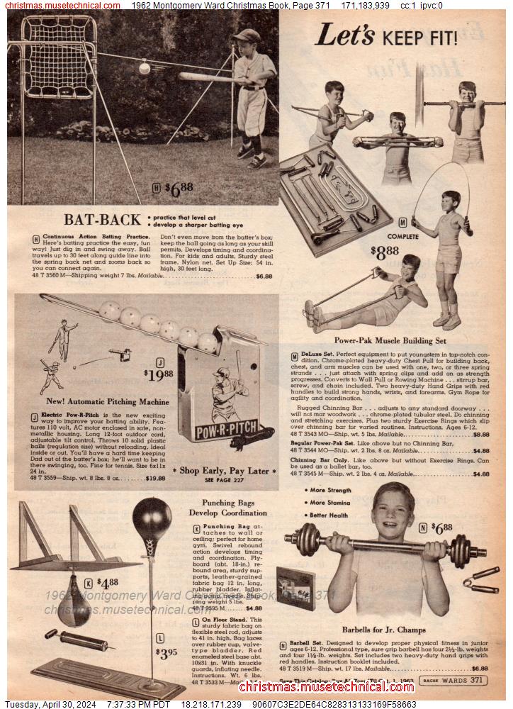 1962 Montgomery Ward Christmas Book, Page 371